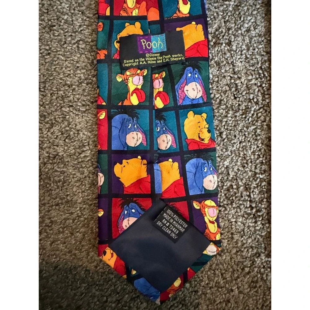 Vintage Disney Winnie the Pooh Tigger Eeyore Grid Pattern Men's Necktie 56
